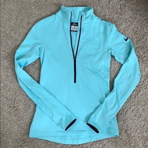 Nike pro half zip